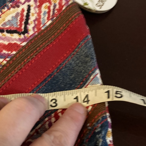 Sakroots Floral patter and Blue Denim Chevron Shoulder Bag BOHo NWT - Picture 9 of 12